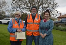 Del retires as chair of the Rose Garden