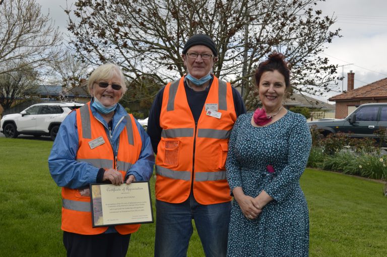 Del retires as chair of the Rose Garden