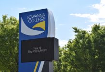 Vaccine pop-up clinic at Lowanna