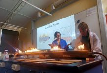 Science roadshow stops by Trafalgar High School