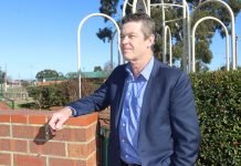 Northe to quit politics