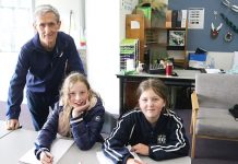 Legendary teacher retires