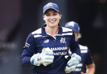 Faltum leads Victoria to perfect start