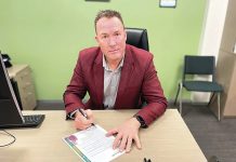 Cameron calls on Police Minister