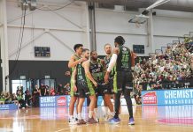 Hawks humble Phoenix in Traralgon