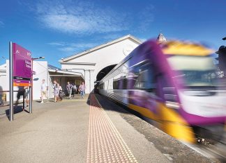 Bank cards can now be used on trains
