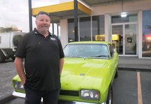 Classic cars raise money for boxing club