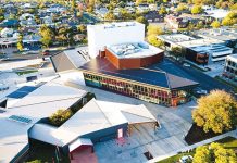 GPAC wall: engineering feat or eyesore?