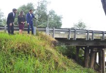 Petition to stop Andrews statue