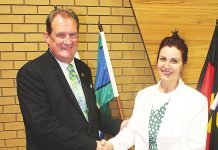 Cr Sharon Gibson wins mayoral election