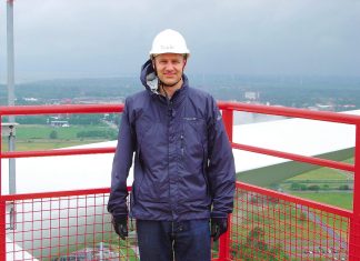 Delburn turbines could be as tall as Loy Yang cooling towers