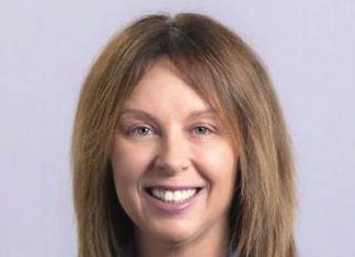 Cr Lund steps down, leaving council one short