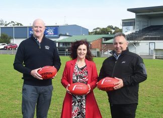 V/Line Cup running express to Gippsland