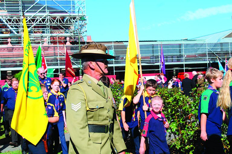 Latrobe Valley united for Anzac Day | Latrobe Valley Express