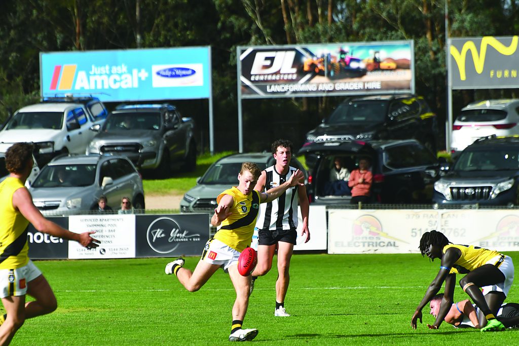 Morwell smashes record books against Sale