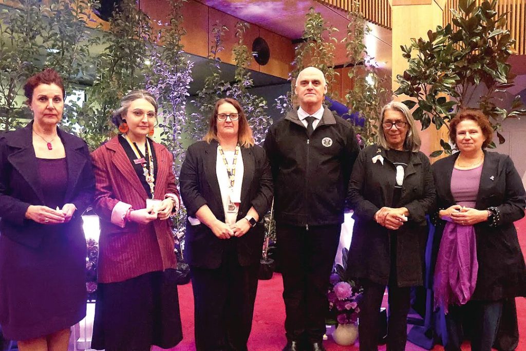 Candlelight vigil to remember victims of domestic violence | Latrobe ...